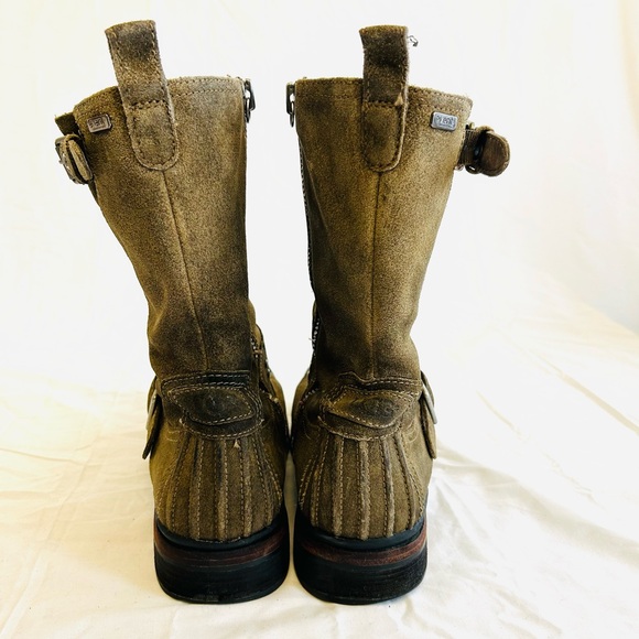 Vintage UGG Rugged Suede Engineer Boots - Picture 7 of 16